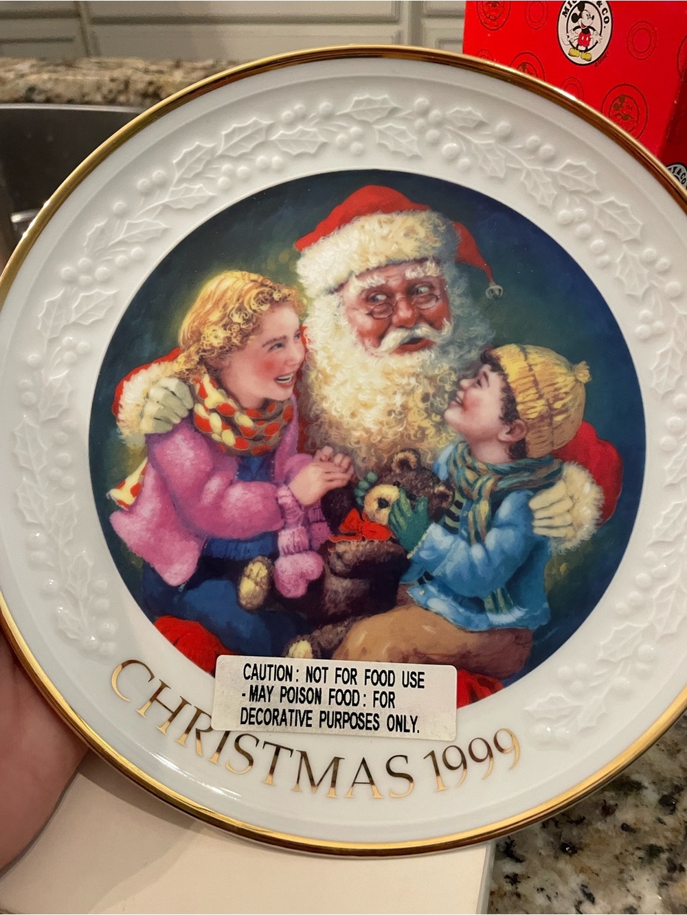 1999 Avon White Porcelain Collector Plate with Blue Inscription